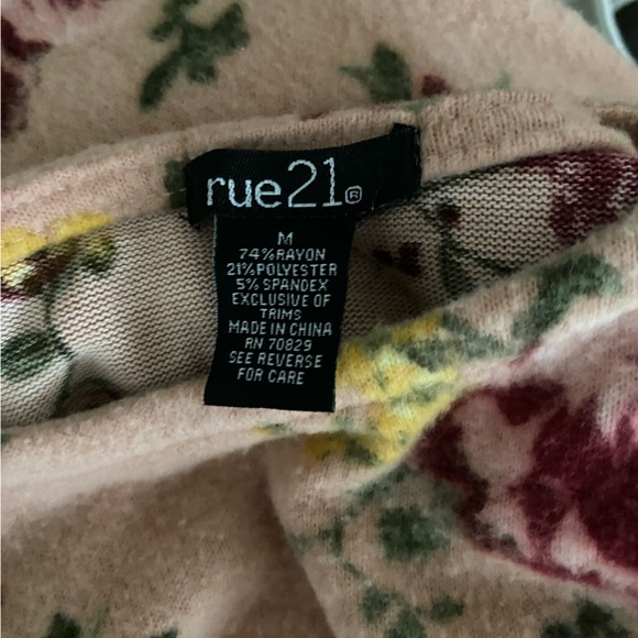 Rue21 Medium Boho Pink Floral Crop Sweater With Bell Sleeves - Picture 7 of 7